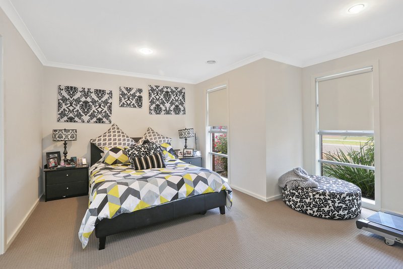 Photo - 45 Canopus Crescent, Lara VIC 3212 - Image 6