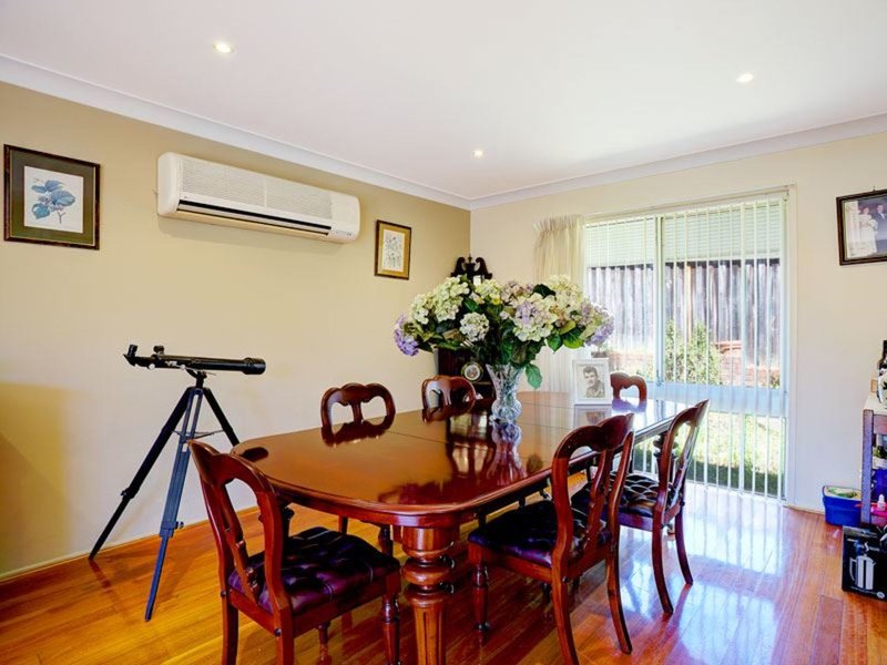 Photo - 45 Canyon Road, Baulkham Hills NSW 2153 - Image 5