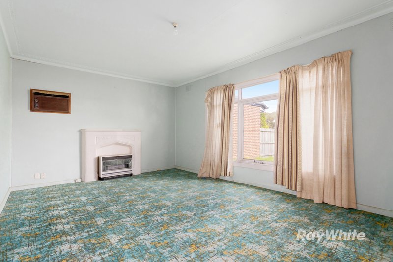 Photo - 45 Carinish Road, Clayton VIC 3168 - Image 5