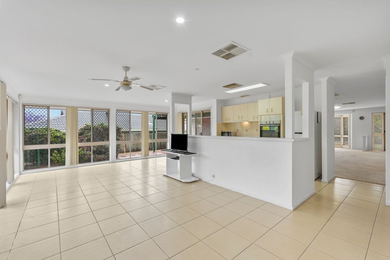 Photo - 45 Carl Heck Boulevard, Windaroo QLD 4207 - Image 6