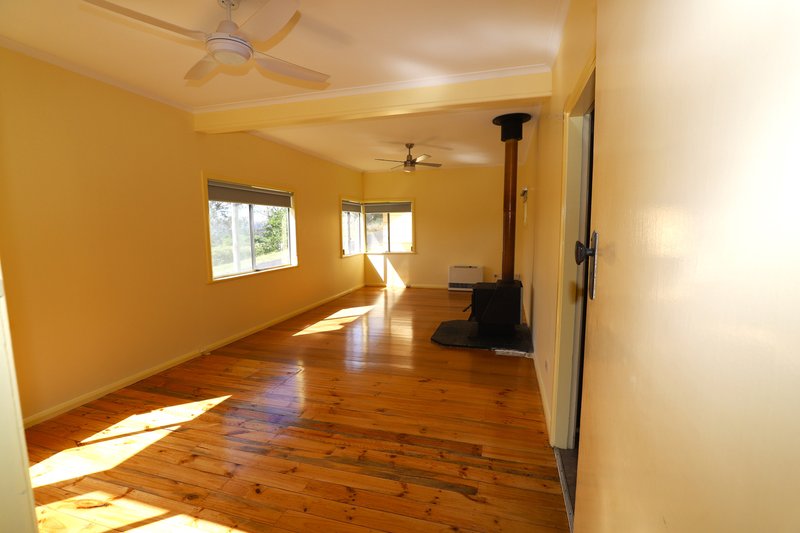 Photo - 45 Caveat Street, Bombala NSW 2632 - Image 3