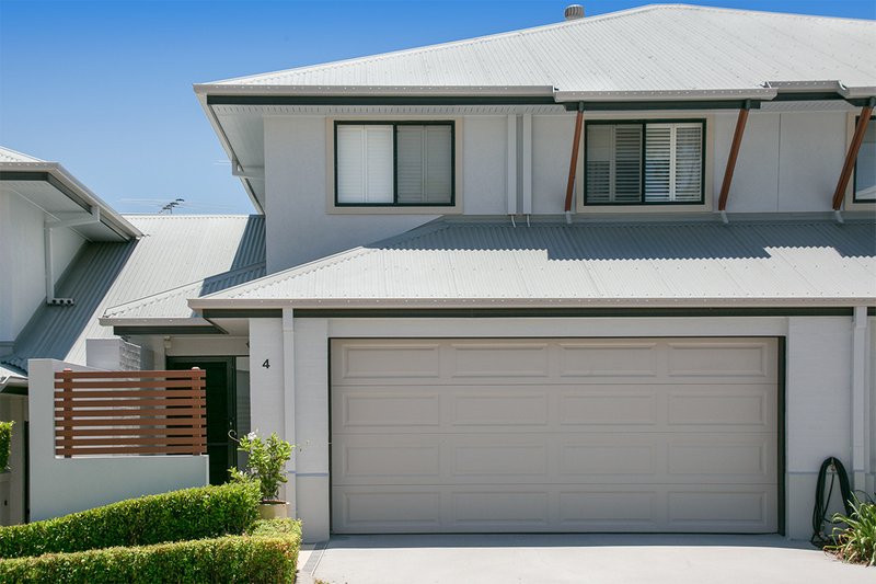 4/5 Central Avenue, Mount Ommaney QLD 4074