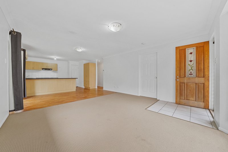 Photo - 45 Chatfield Street, Edens Landing QLD 4207 - Image 2