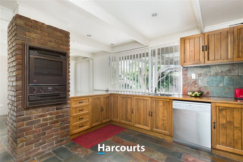 Photo - 45 Cheviot Avenue, Berwick VIC 3806 - Image 6