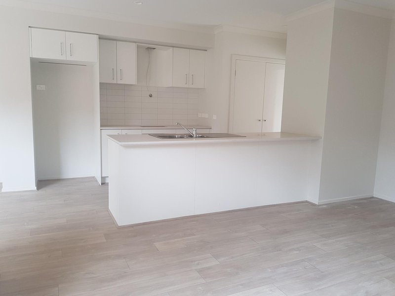 Photo - 45 Civic Street, Diggers Rest VIC 3427 - Image 5