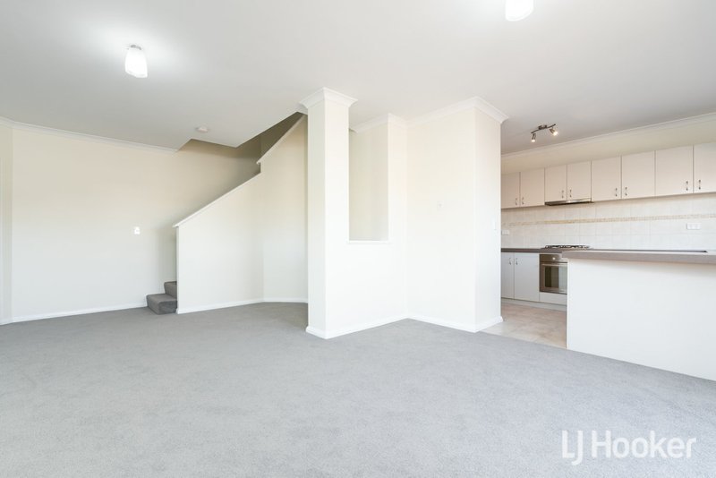 Photo - 4/5 Clover Place, Ascot WA 6104 - Image 8