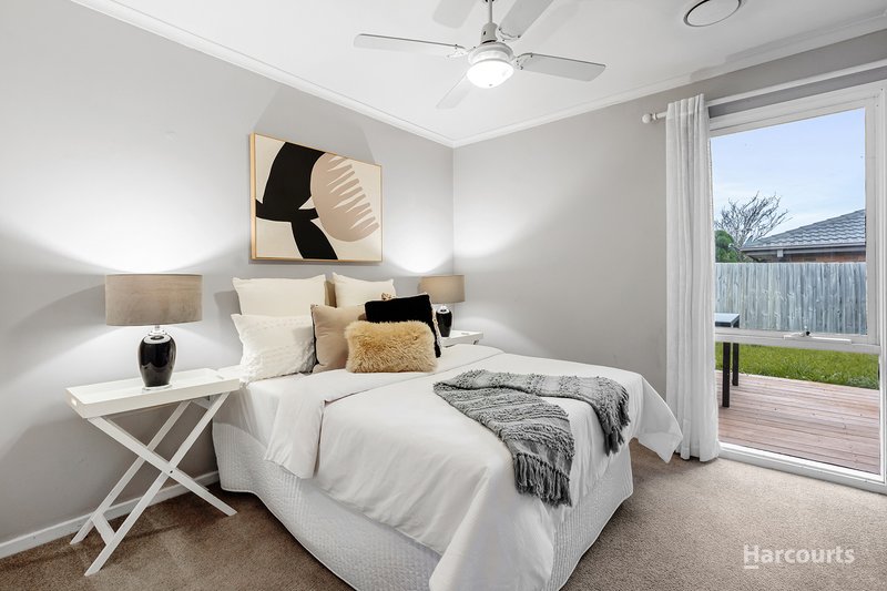 Photo - 45 Collins Crescent, Berwick VIC 3806 - Image 16