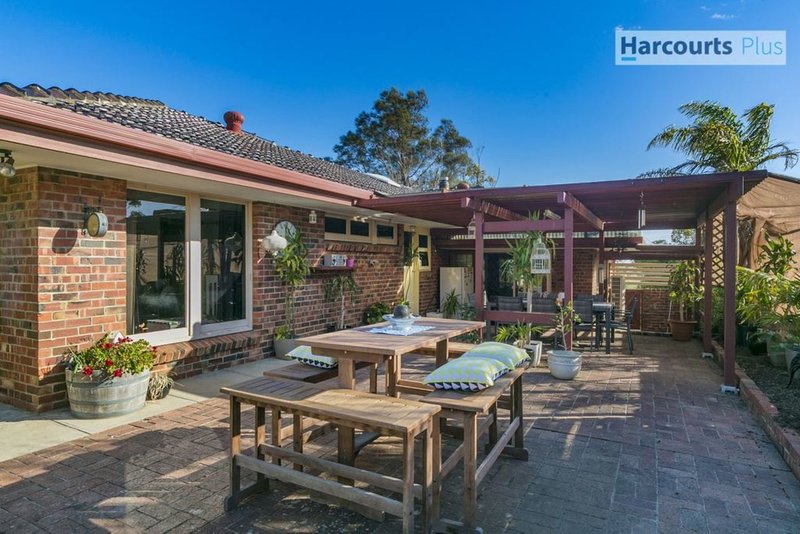 Photo - 45 Columbia Crescent, Hallett Cove SA 5158 - Image 18