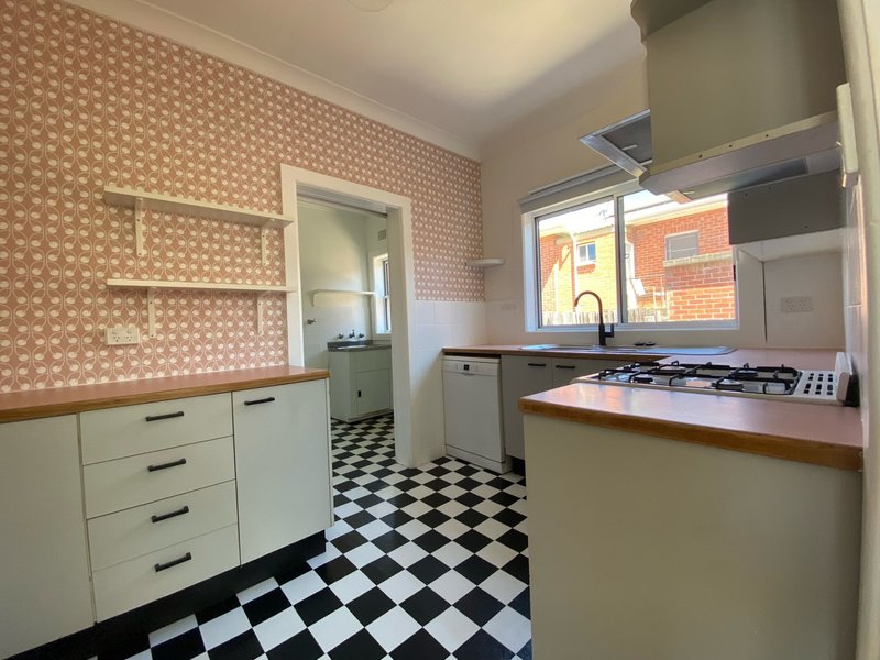 Photo - 45 Commonwealth Street, West Bathurst NSW 2795 - Image 7