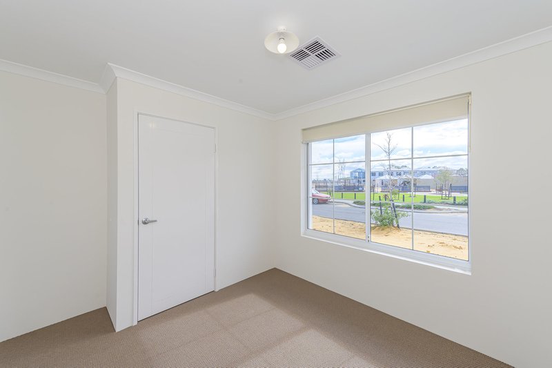 Photo - 45 Crimson Boulevard, Forrestfield WA 6058 - Image 10