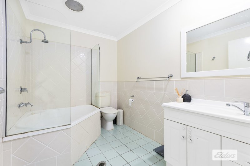 Photo - 45 Crinum Crescent, Emerald QLD 4720 - Image 17