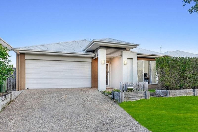 Photo - 45 Daintree Circuit, North Lakes QLD 4509 - Image 1