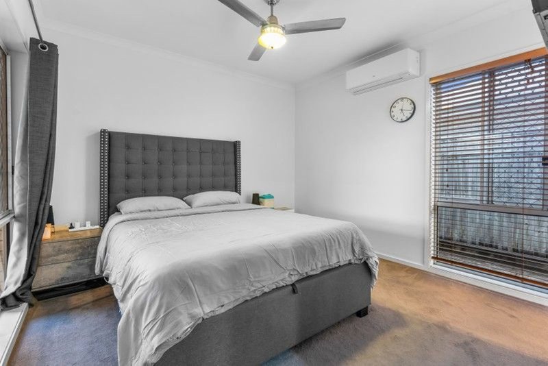 Photo - 45 Daintree Circuit, North Lakes QLD 4509 - Image 9