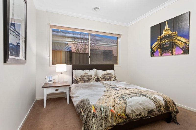 Photo - 45 Dalmeny Way, Mernda VIC 3754 - Image 10