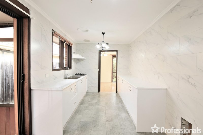 Photo - 45 Darren Road, Keysborough VIC 3173 - Image 4