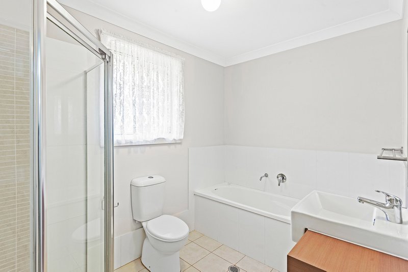 Photo - 45 De L'Isle Drive, Wyong NSW 2259 - Image 5