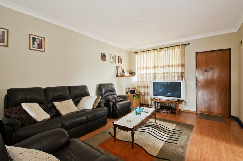 Photo - 45 Denise Street, Lake Heights NSW 2502 - Image 5