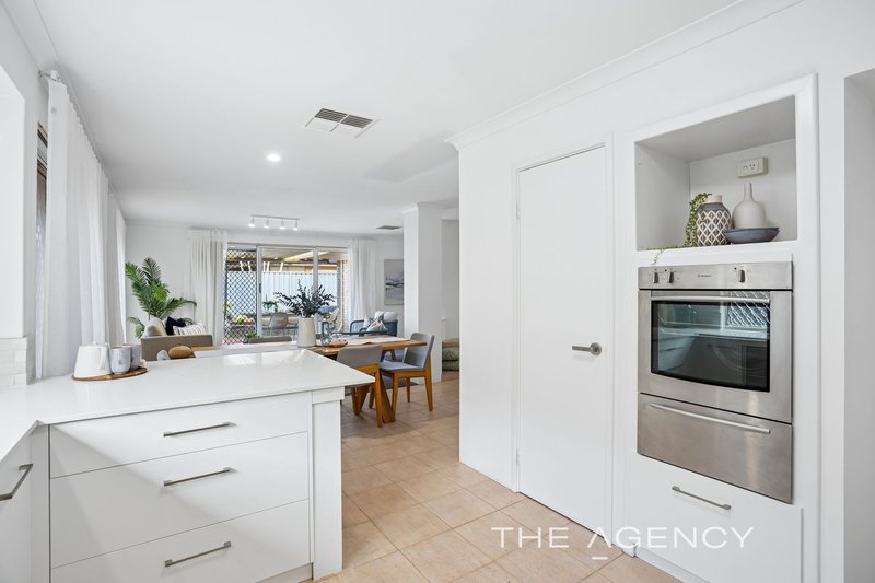 Photo - 45 Deverall Square, Hillarys WA 6025 - Image 13
