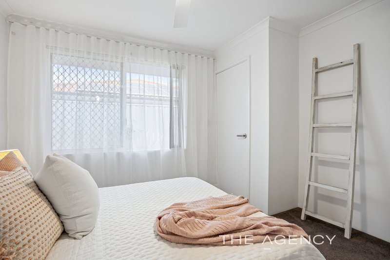 Photo - 45 Deverall Square, Hillarys WA 6025 - Image 27