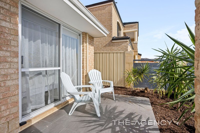 Photo - 45 Deverall Square, Hillarys WA 6025 - Image 32