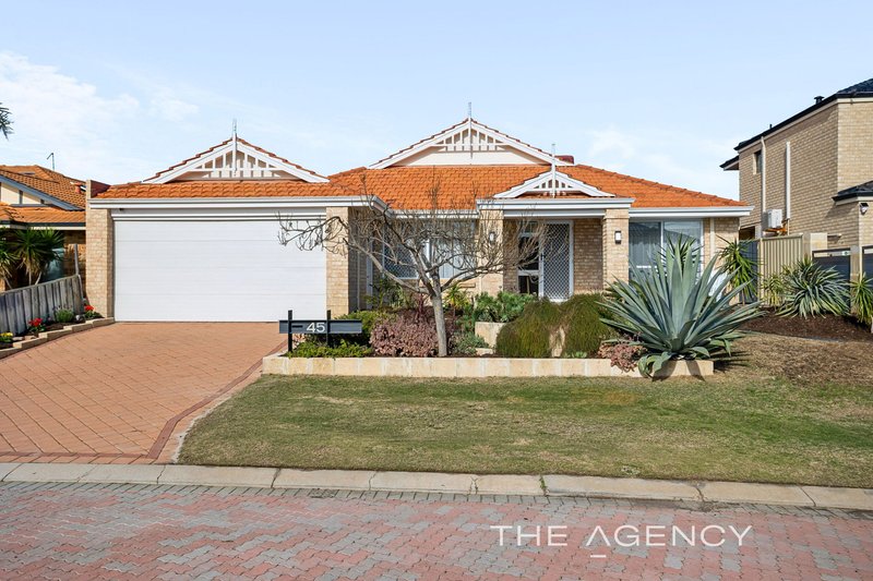 Photo - 45 Deverall Square, Hillarys WA 6025 - Image 34
