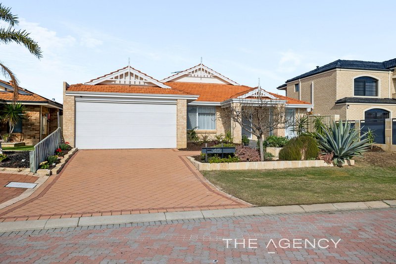 Photo - 45 Deverall Square, Hillarys WA 6025 - Image 35