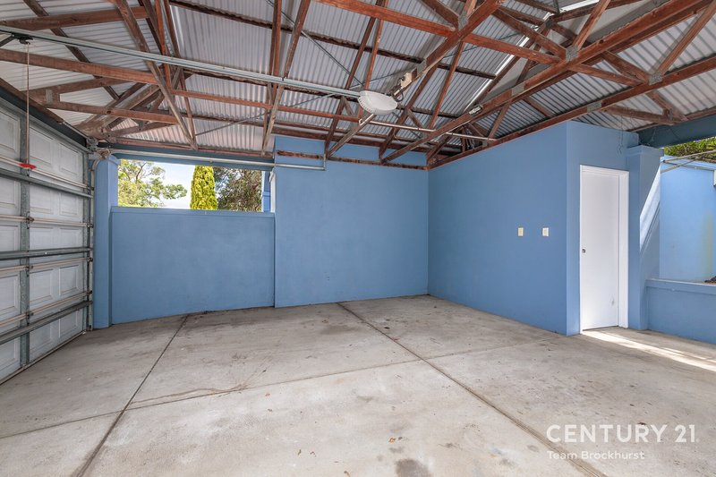 Photo - 4/5 Doherty Road, Coolbellup WA 6163 - Image 19