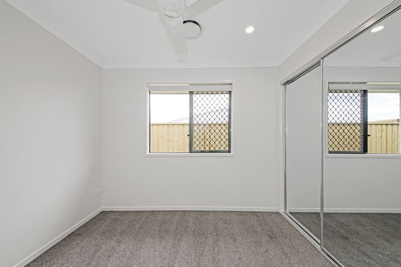 Photo - 45 Drysdale Crescent, Bundamba QLD 4304 - Image 7