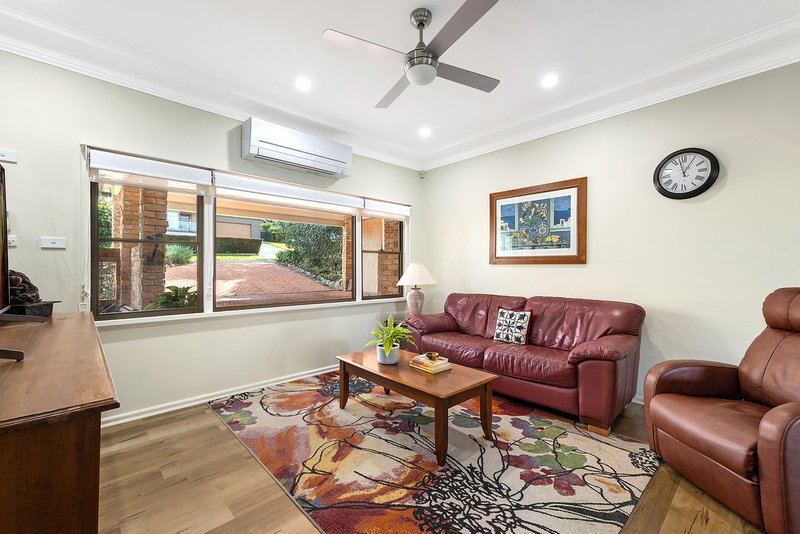 Photo - 45 Dunoon Avenue, West Pymble NSW 2073 - Image 2
