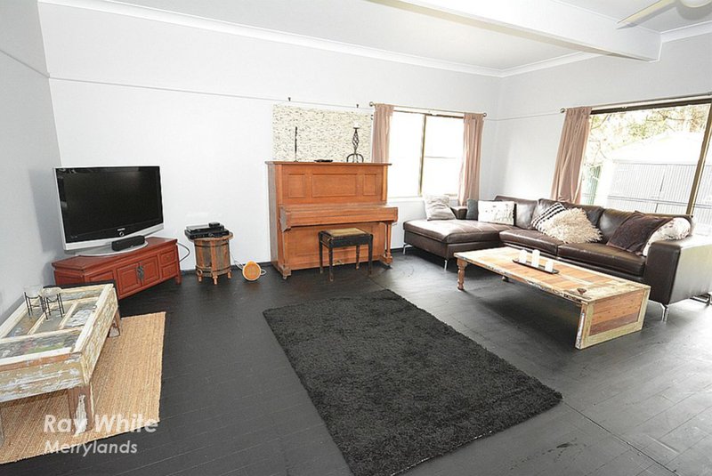 Photo - 45 Edna Avenue, Merrylands West NSW 2160 - Image 3