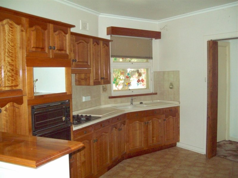 Photo - 45 Emery Road, Campbelltown SA 5074 - Image 2