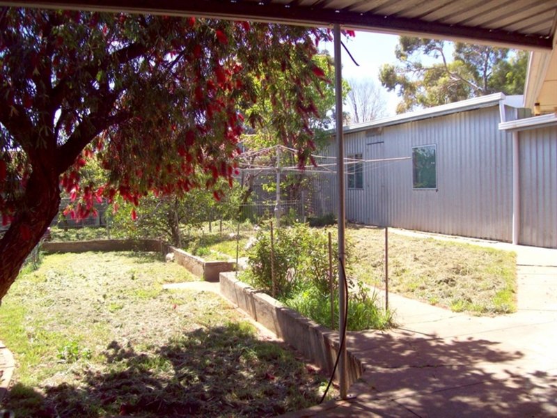 Photo - 45 Emery Road, Campbelltown SA 5074 - Image 11