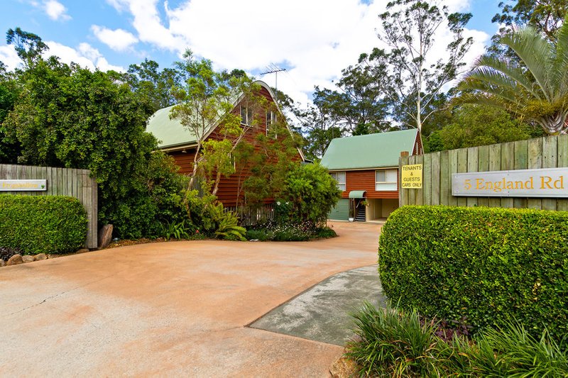 Photo - 4/5 England Road, Ferny Hills QLD 4055 - Image 14