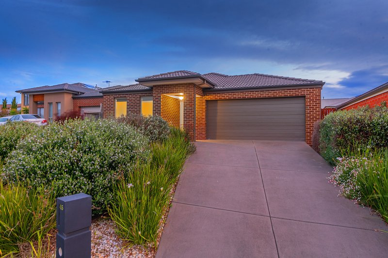 Photo - 45 Everlasting Boulevard, Cranbourne West VIC 3977 - Image 17