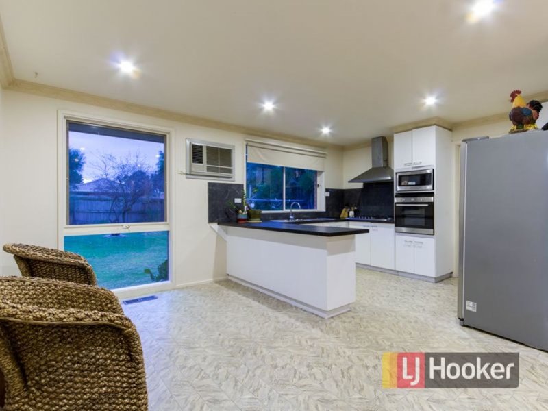 Photo - 45 Eyebright Square, Hallam VIC 3803 - Image 6