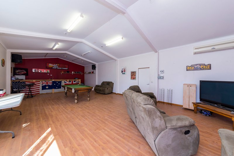 Photo - 45 Fairlie Road, Ward Belt SA 5118 - Image 13