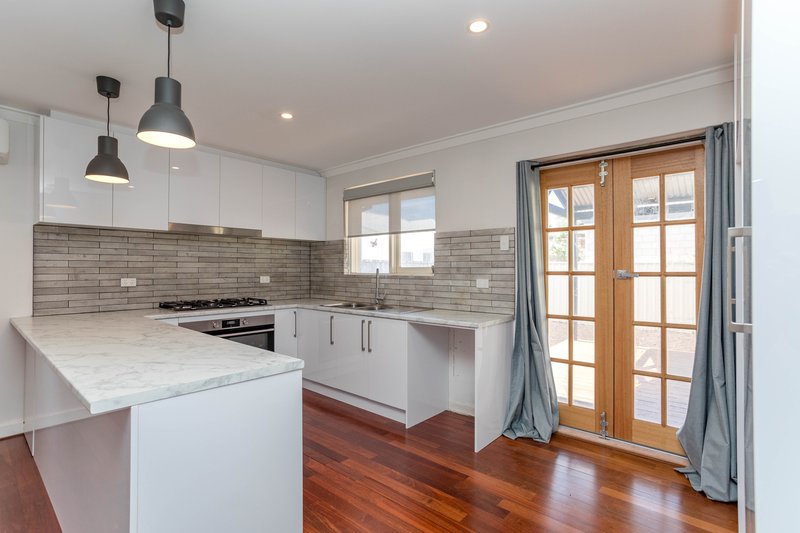 Photo - 45 Faversham Street, Beckenham WA 6107 - Image 2