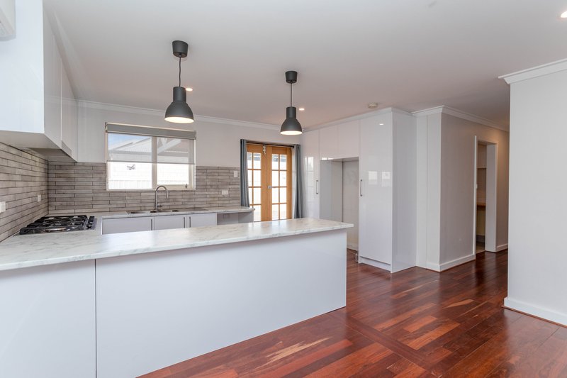 Photo - 45 Faversham Street, Beckenham WA 6107 - Image 3