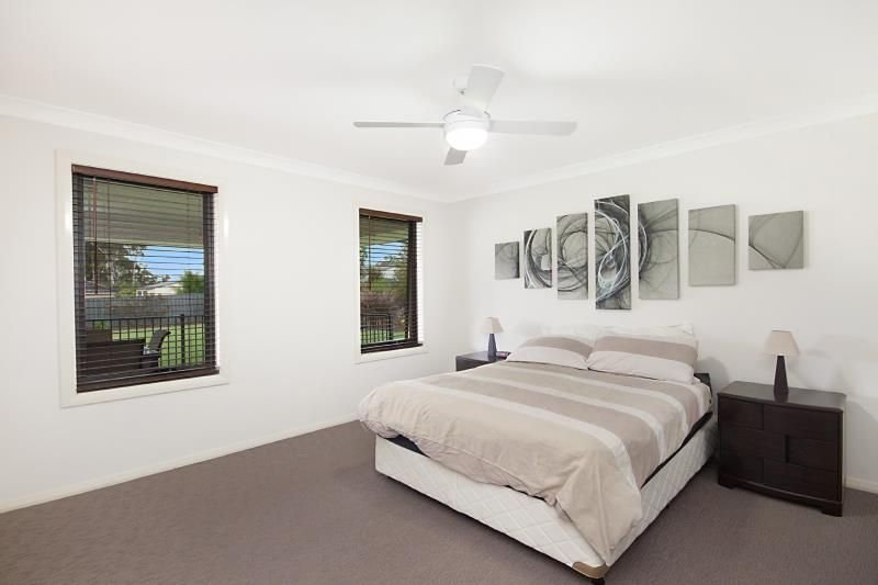 Photo - 45 Federation Drive, Medowie NSW 2318 - Image 3