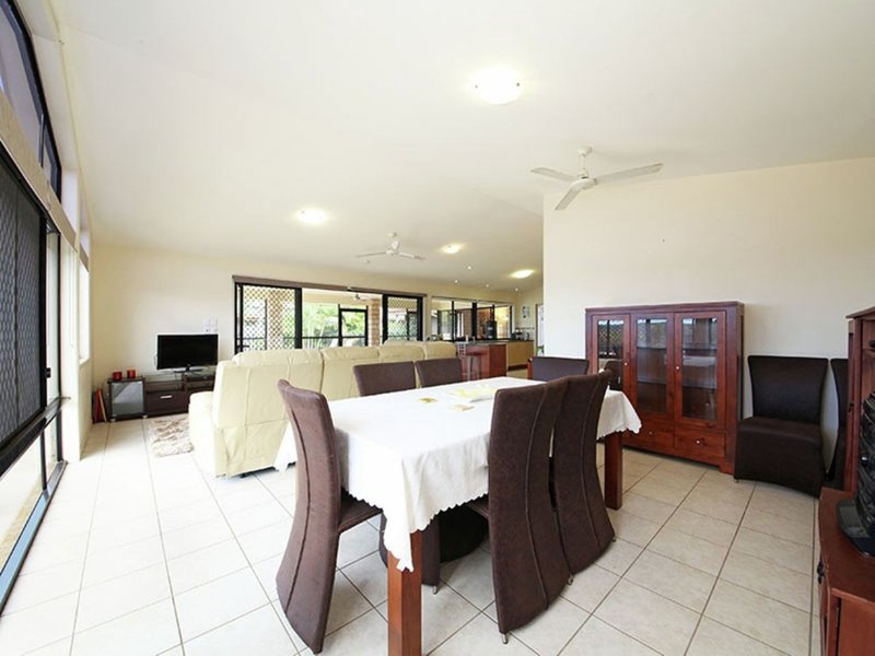 Photo - 45 Fordington Way, Murrumba Downs QLD 4503 - Image 11