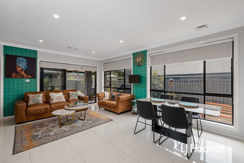 Photo - 45 Foxall Street (Grantham Farm) , Riverstone NSW 2765 - Image 6