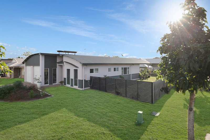 45 Fraser Waters Parade, Toogoom QLD 4655