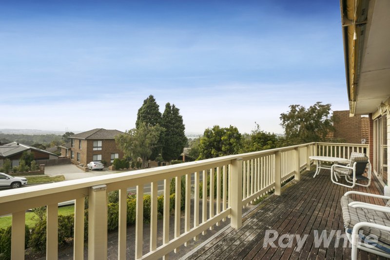 Photo - 45 Garnett Road, Wheelers Hill VIC 3150 - Image 8