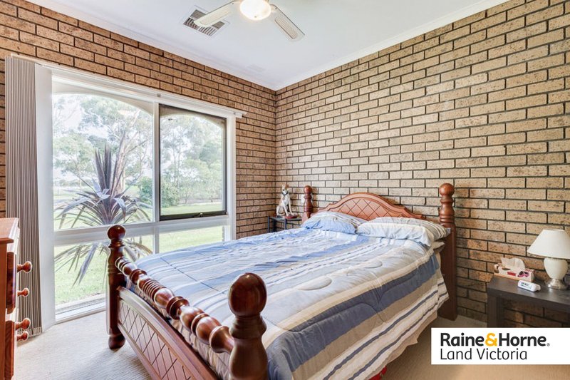 Photo - 45 Gillets Road, Lara VIC 3212 - Image 12