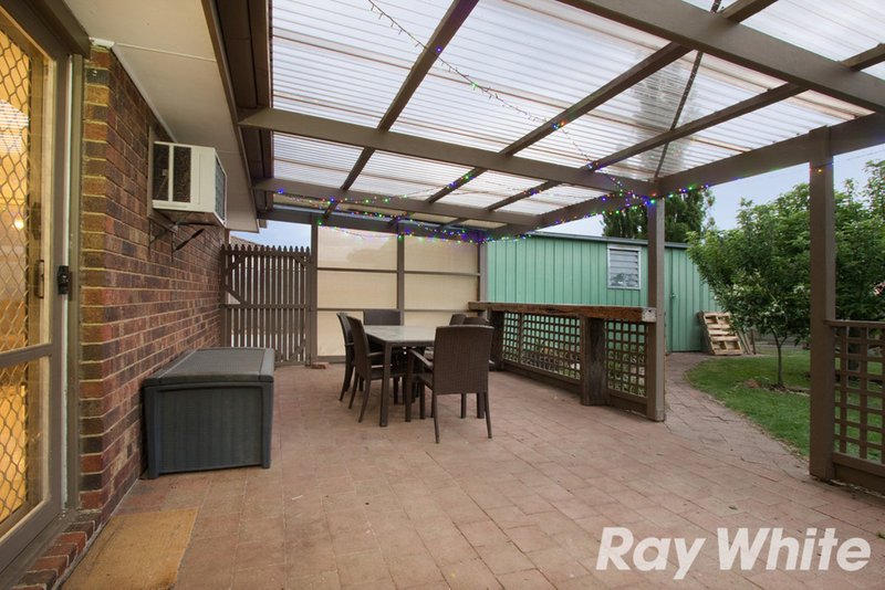 Photo - 45 Gipps Crescent, Cranbourne North VIC 3977 - Image 11