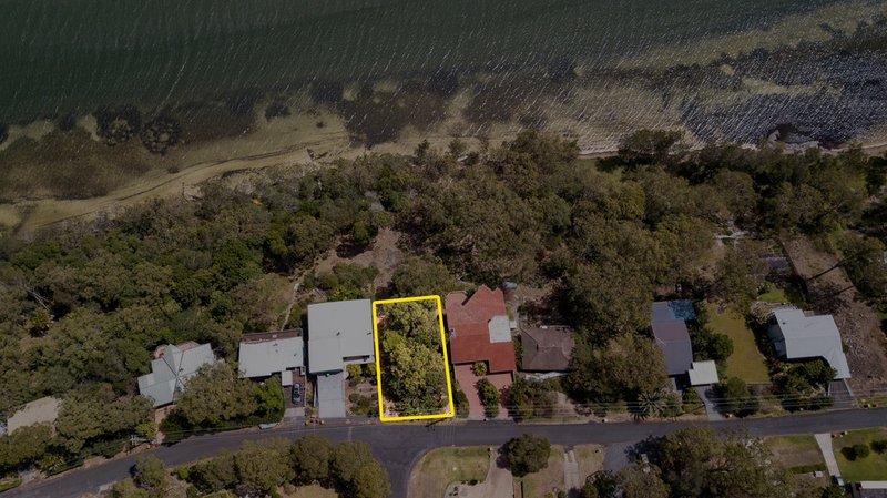 45 Green Point Drive, Green Point NSW 2428