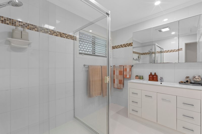 Photo - 45 Greenfield Road, Capalaba QLD 4157 - Image 14