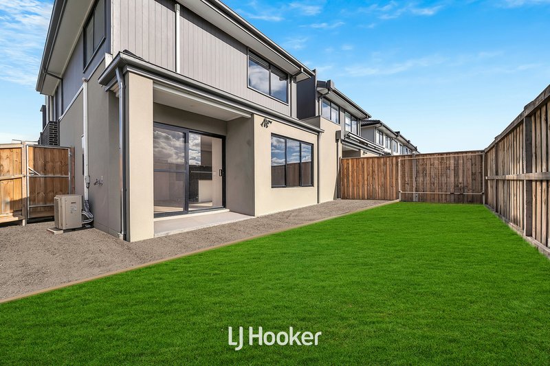 Photo - 45 Guisard Way, Clyde North VIC 3978 - Image 18