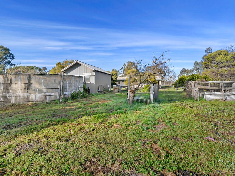 Photo - 45 Hairs Lane, Benalla VIC 3672 - Image 7