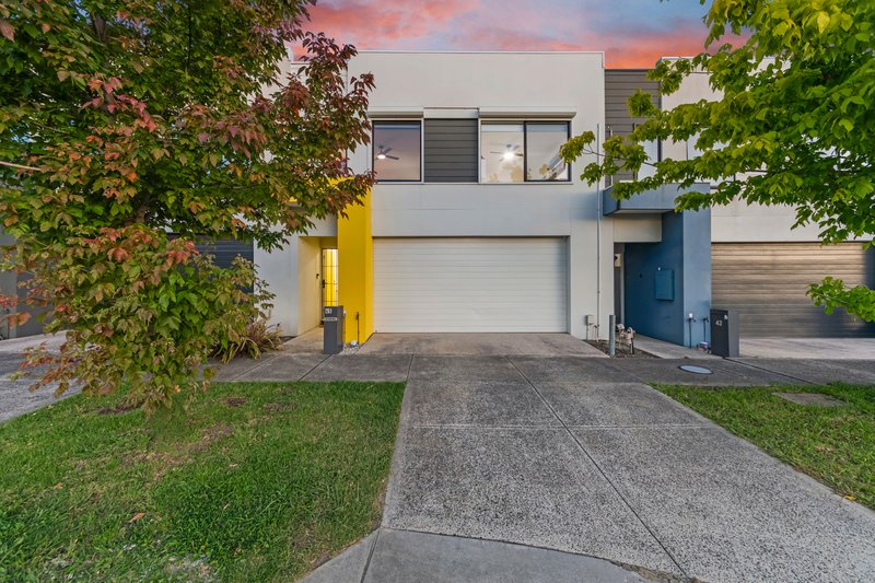 45 Hammond Crescent, Officer VIC 3809